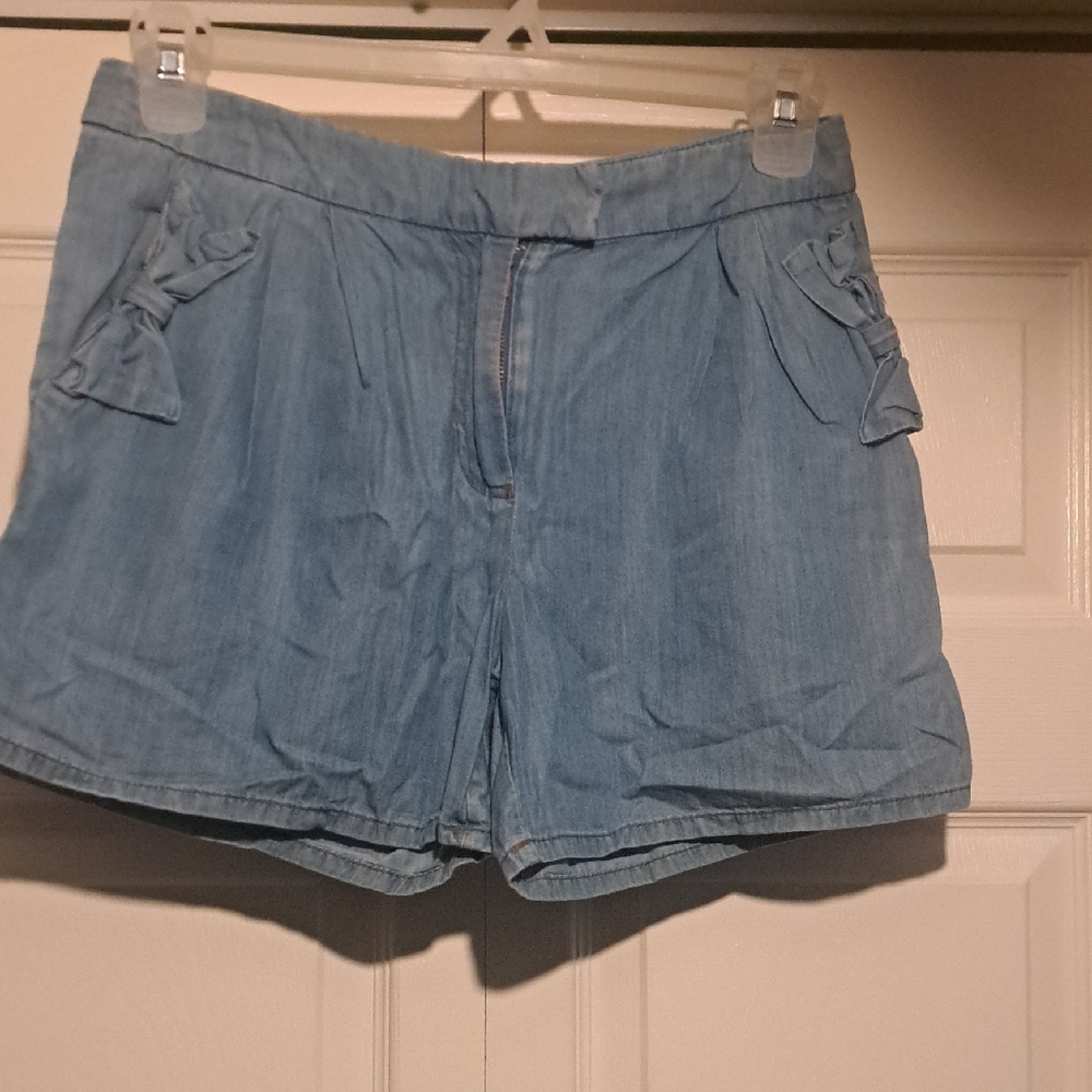 🔊H&M Light Blue Shorts for Women With bow tie accents on both front pockets